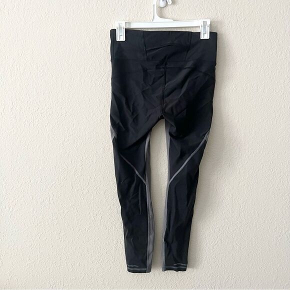 Athleta Stealth Trucool 7/8 Tight Black Leggings Perforated Size S - Picture 3 of 7